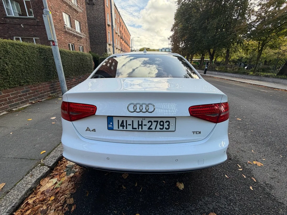 Audi A4 2.0 TDI - Image 5