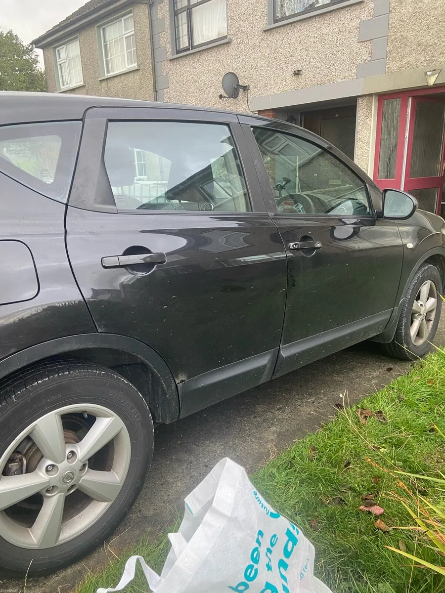 Car - Image 4