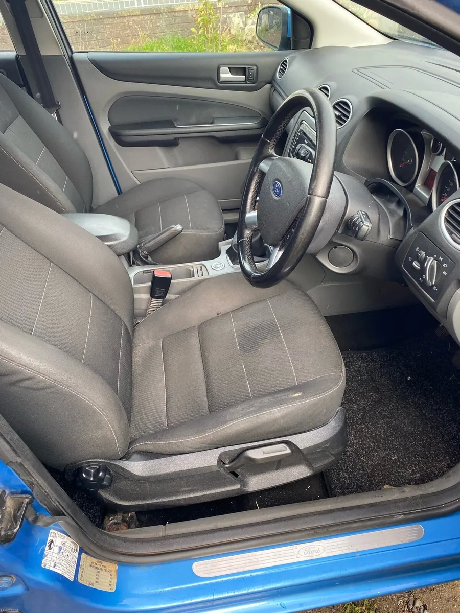 Ford focus - Image 4