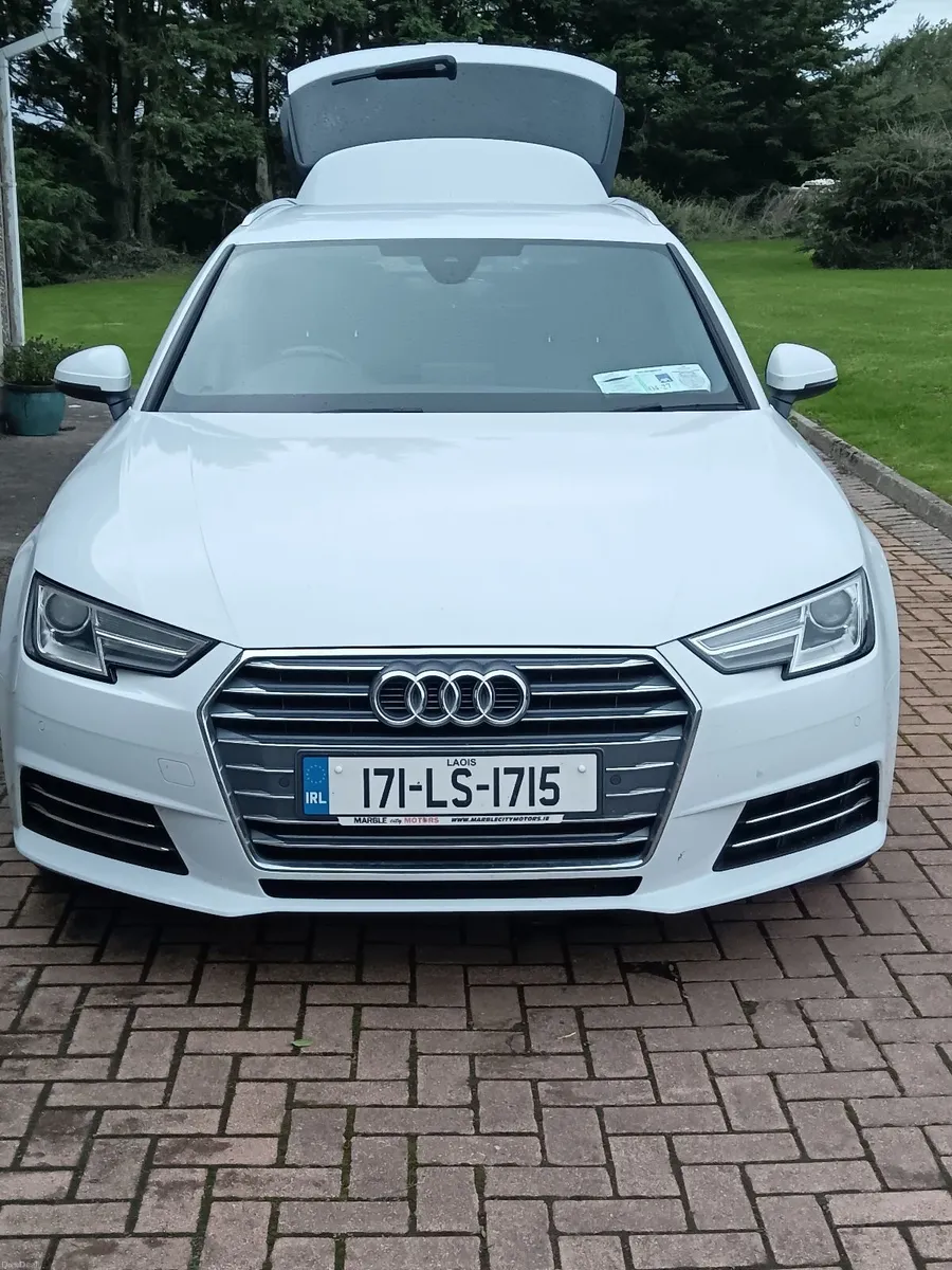 Audi A4 2017 - Image 2