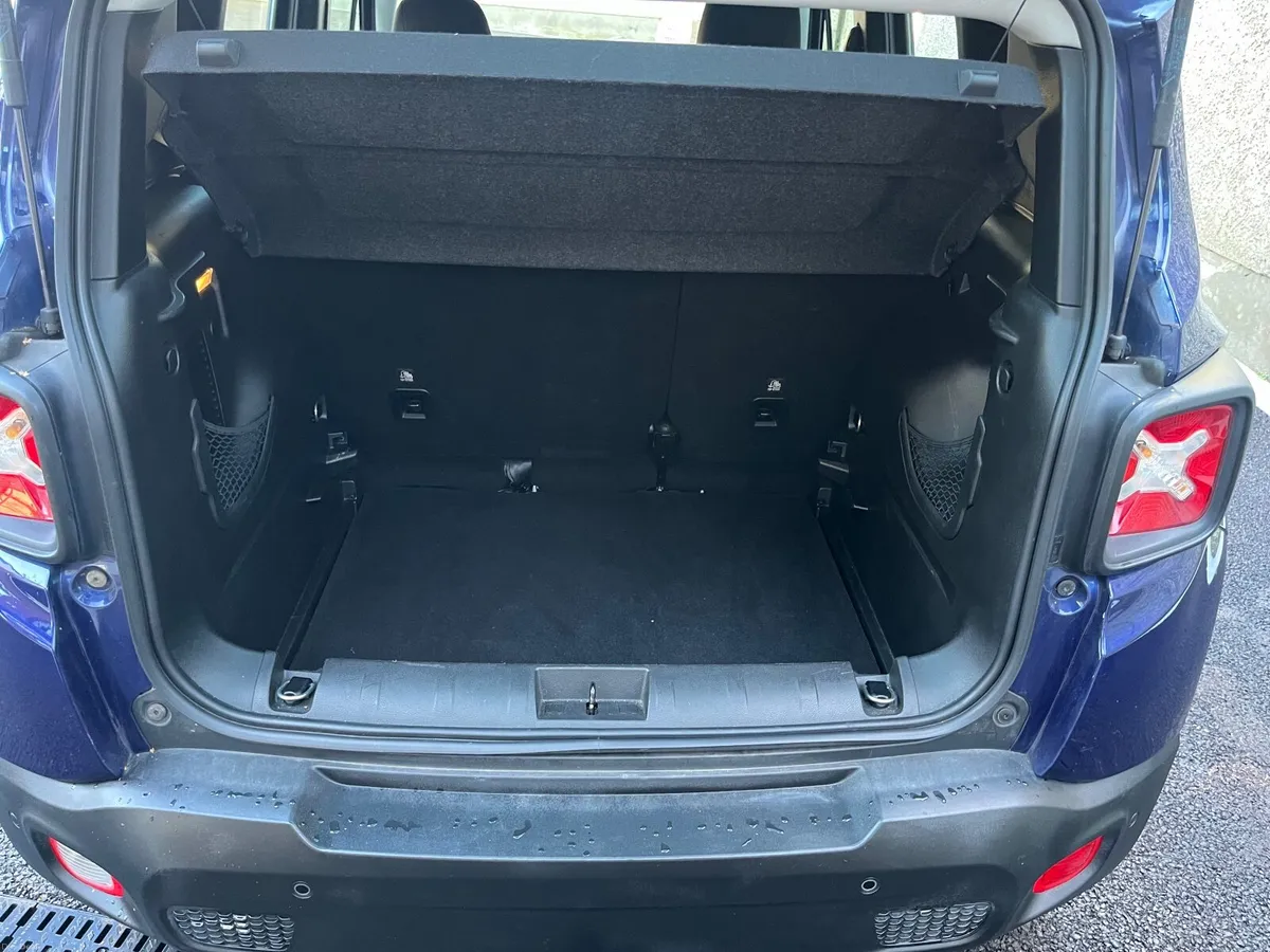 Jeep Renegade Longitude Auto - Image 6
