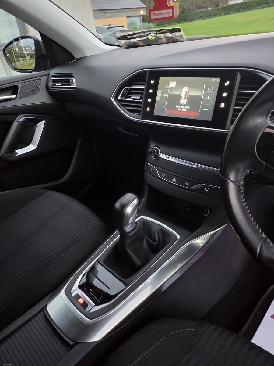 Peugeot 308 2014 - Image 6