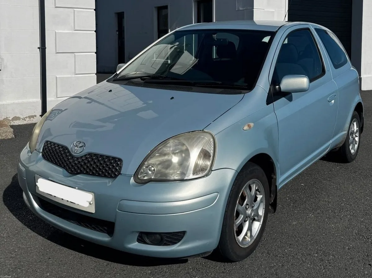 Toyota Yaris 2005 VVTI 1.3L Petrol - Image 4