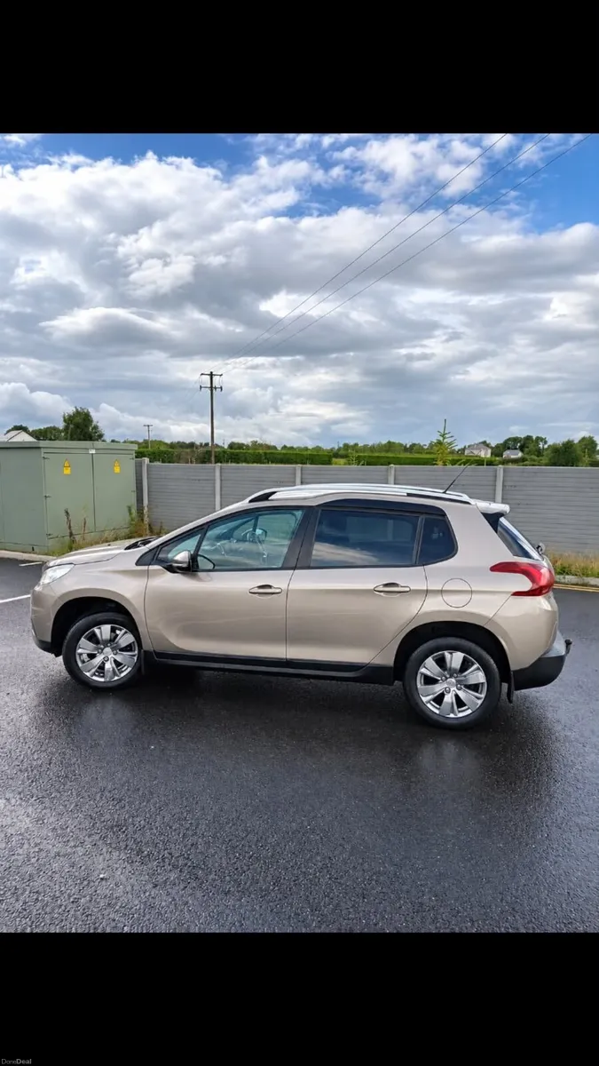 Peugeot 2008 1.2 Puretec - Image 5