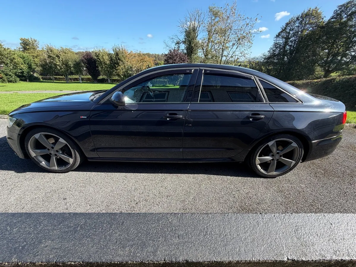 Audi A6 Sline Black Edition - Image 4