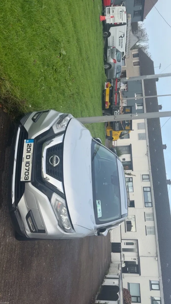 Nissan x trail 7 seater - Image 1