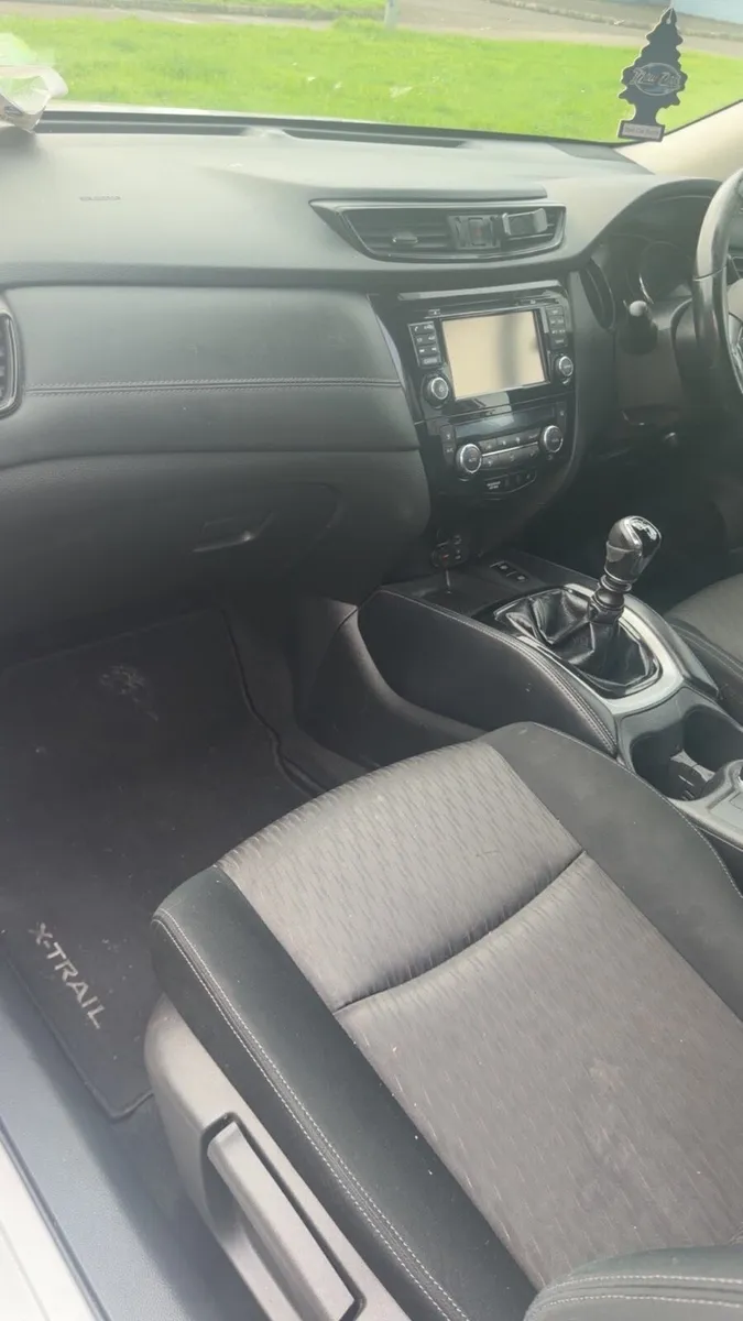 Nissan x trail 7 seater - Image 4