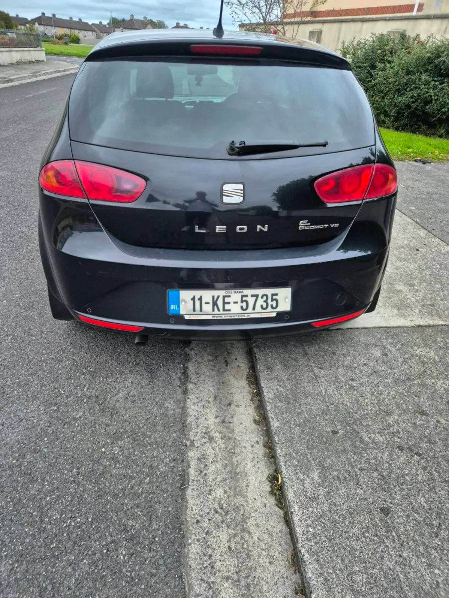 Image 2 of 10