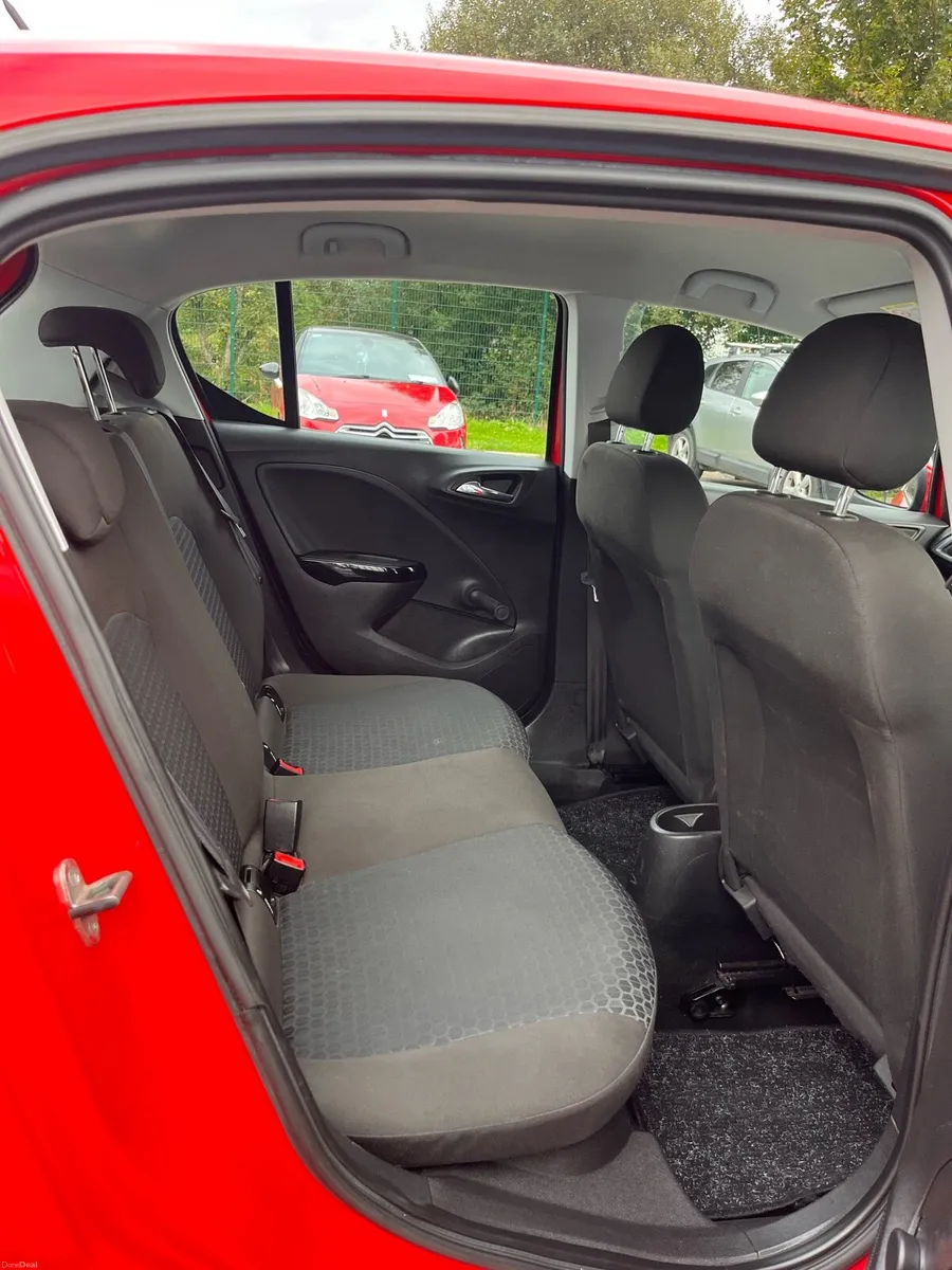151 1.2 petrol Opel Corsa - Image 6
