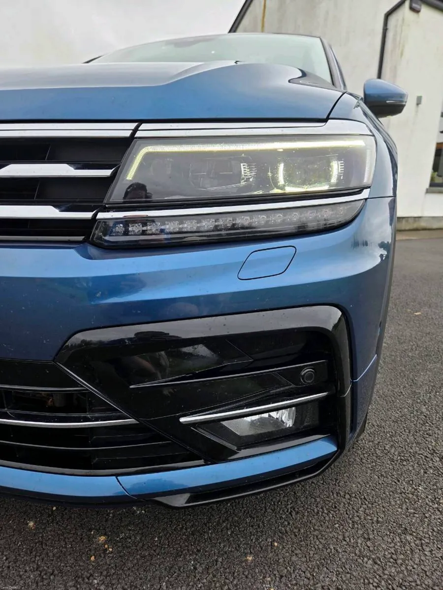 VW Tiguan Allspace - 190BHP - AWD - Image 2