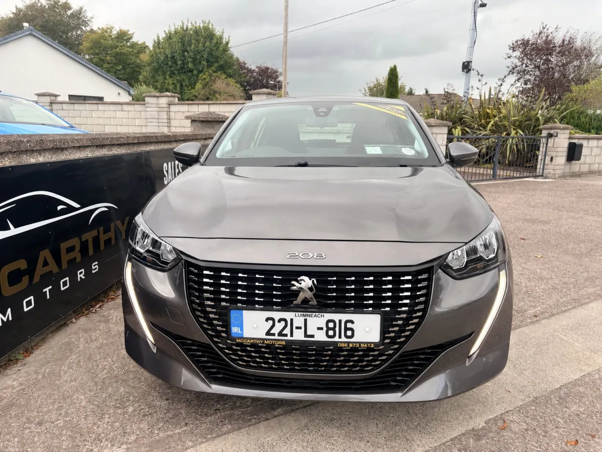 Peugeot 208 - Image 2