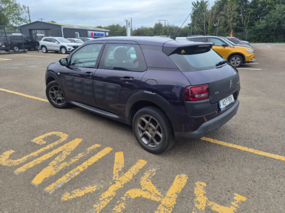 Citroen C4 Cactus 1.2 Pure Tech (82) Feel 5DR - Image 4