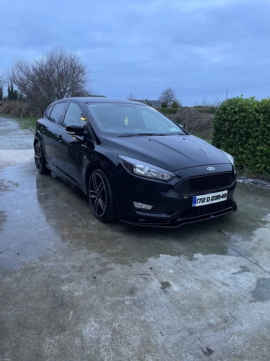 Ford Focus 2017 - Image 1
