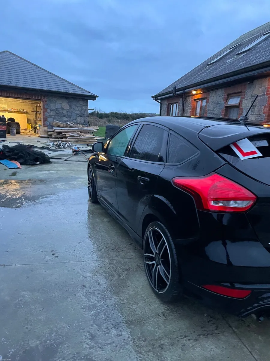 Ford Focus 2017 - Image 5