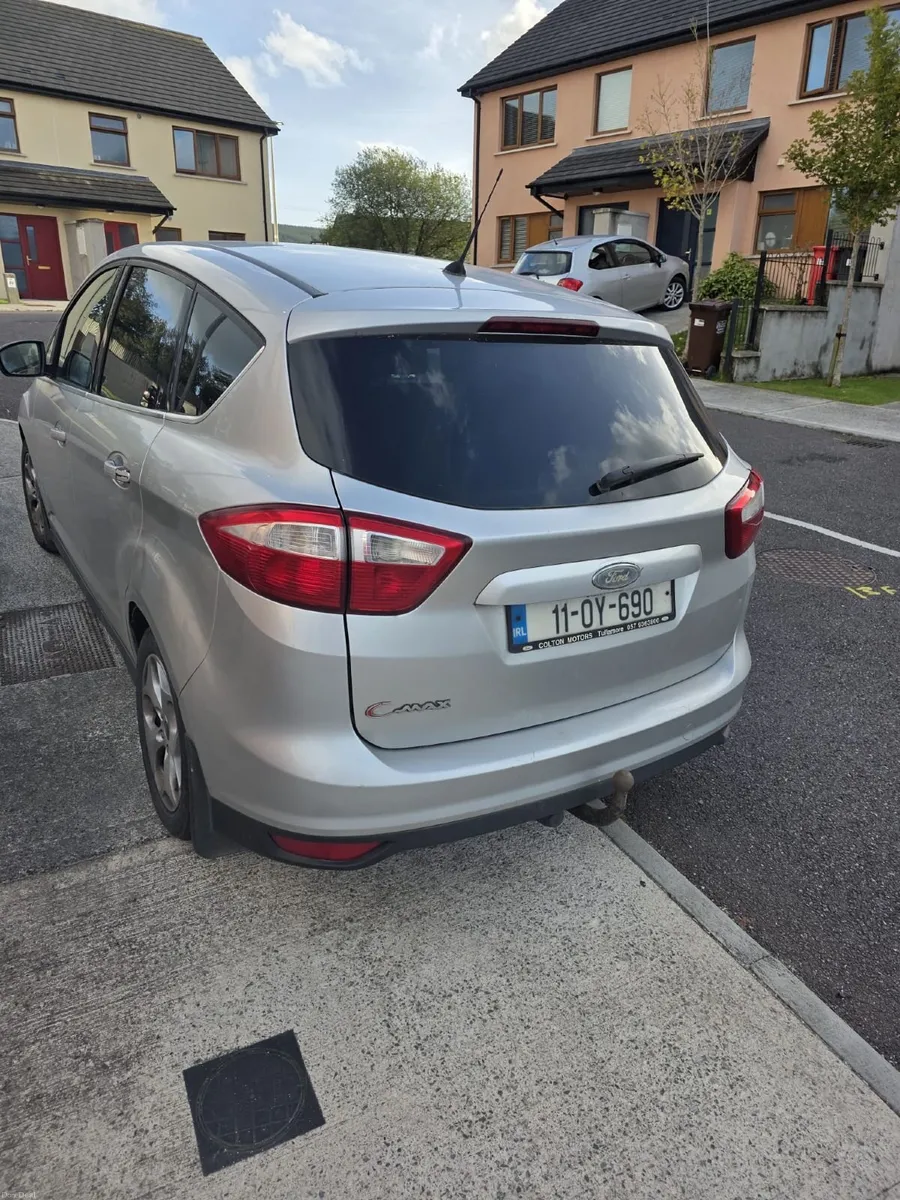 Ford C-Max 2011 - Image 2