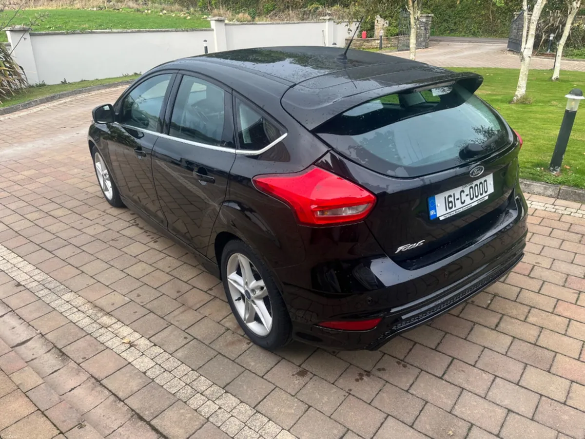 Ford Focus ZETEC S TDCI - Image 5