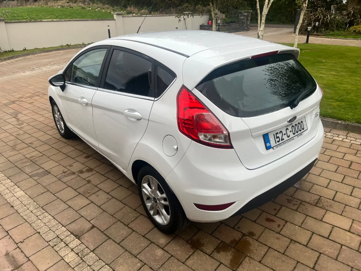 Ford Fiesta ZETEC - Image 4