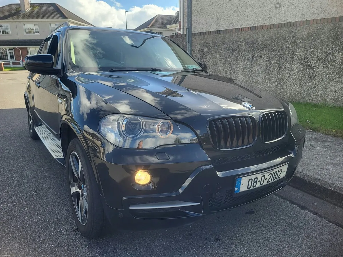 BMW X5 - Image 1