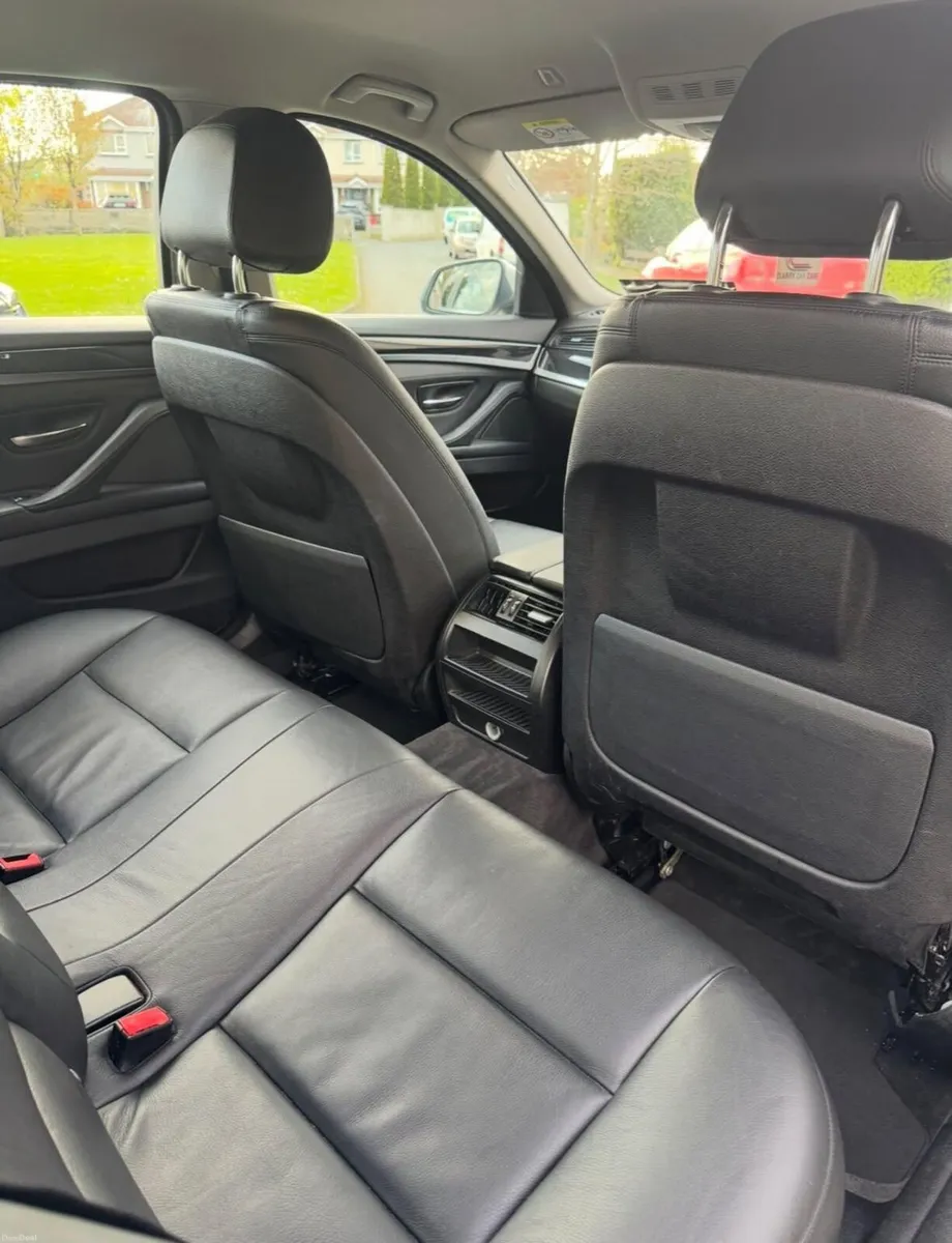 BMW 5-Series 2014 - Image 5