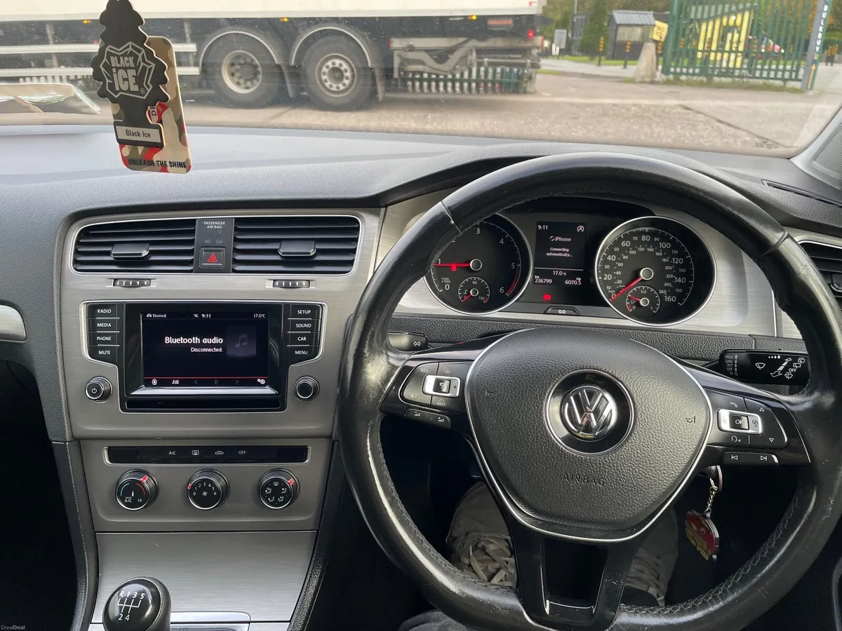 Volkswagen Golf 2015 - Image 4