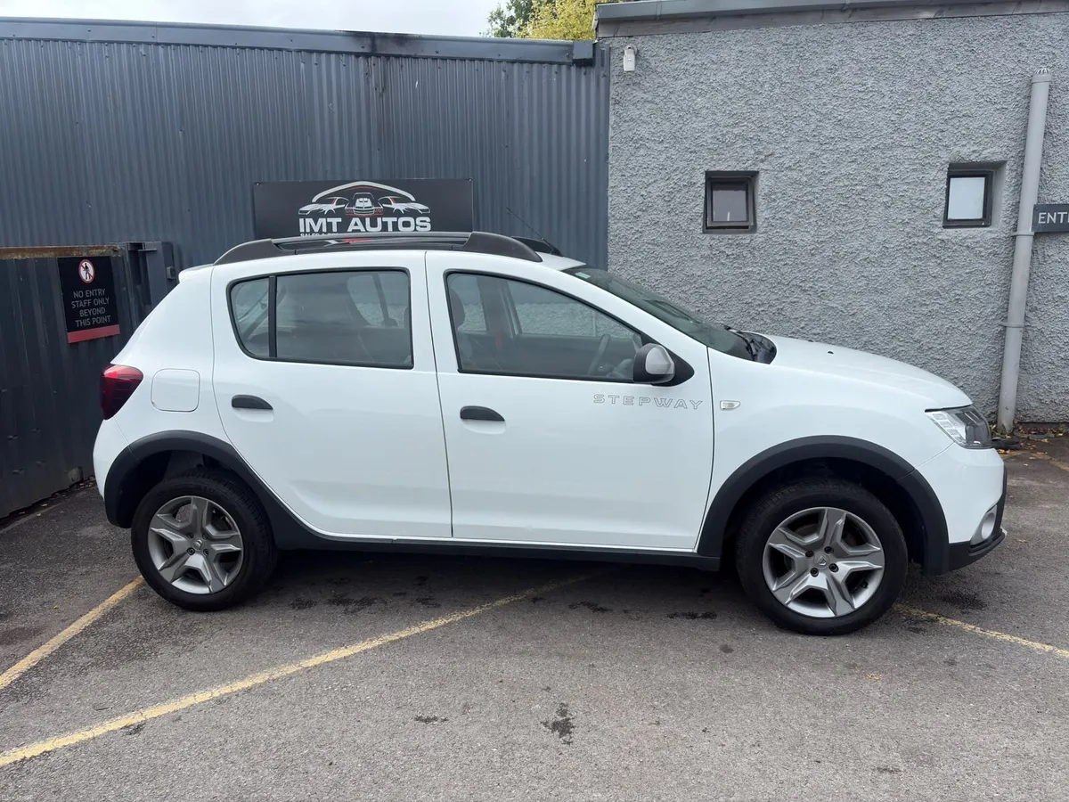 Dacia Sandero Stepway 2019 - Image 3