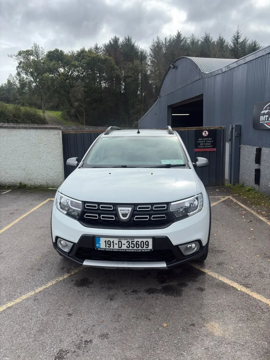 Dacia Sandero Stepway 2019 - Image 2