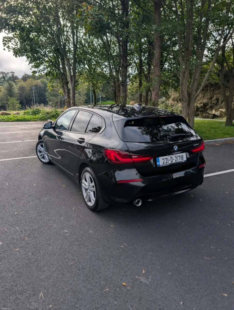 Car - Image 3