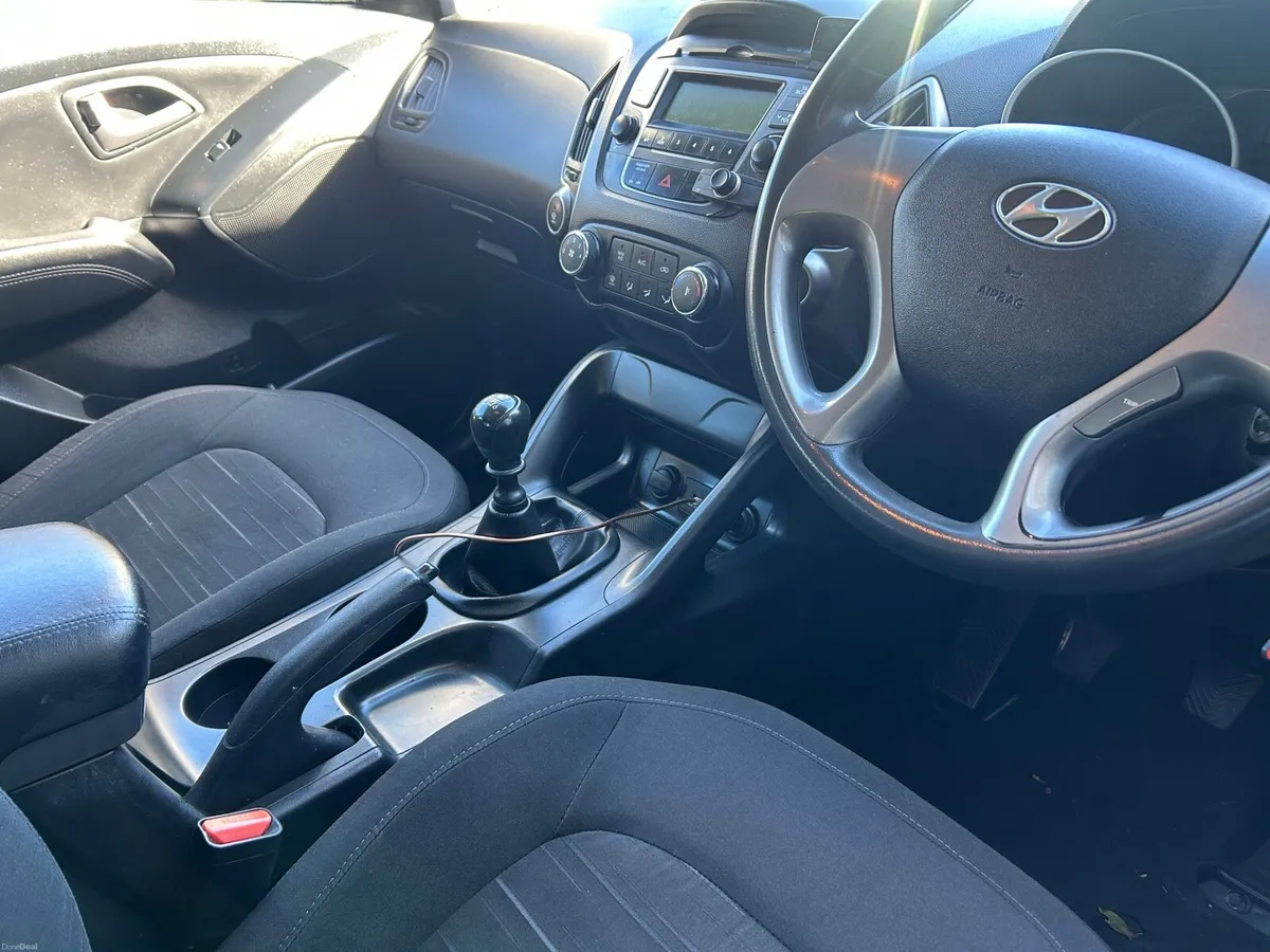 2014 Hyundai Ix35.. Long NCT and New Service - Image 6