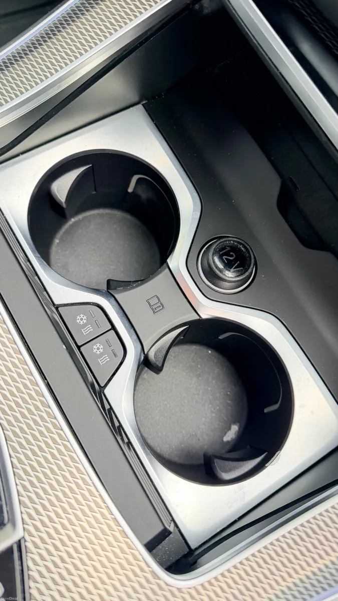 2020 bmw 45e m sport pro tech comfort visibility p - Image 4