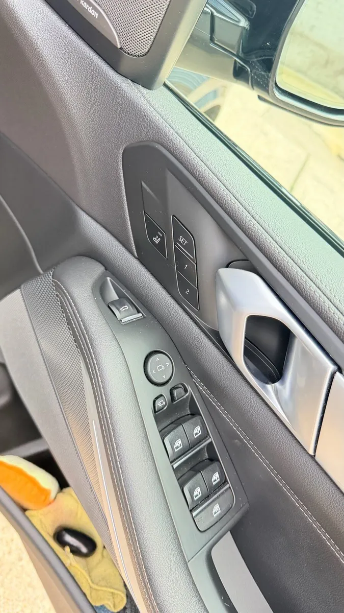 2020 bmw 45e m sport pro tech comfort visibility p - Image 6