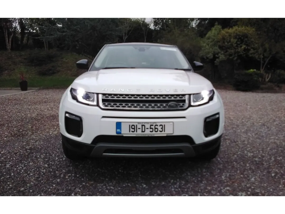 Land Rover Range Rover Evoque Evoque TD4 SE MY19 5 - Image 1