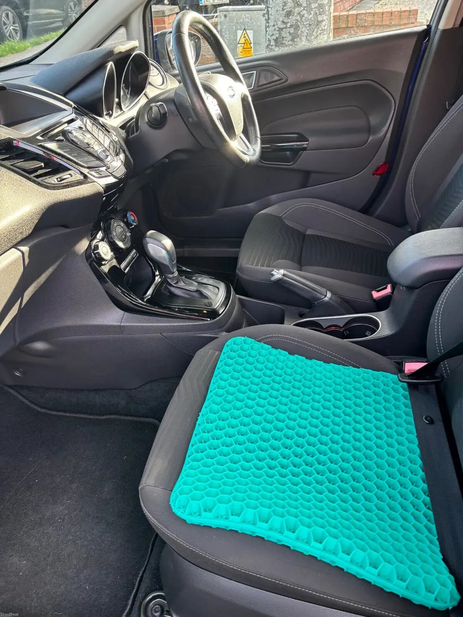 Ford Fiesta 2015 - Image 3