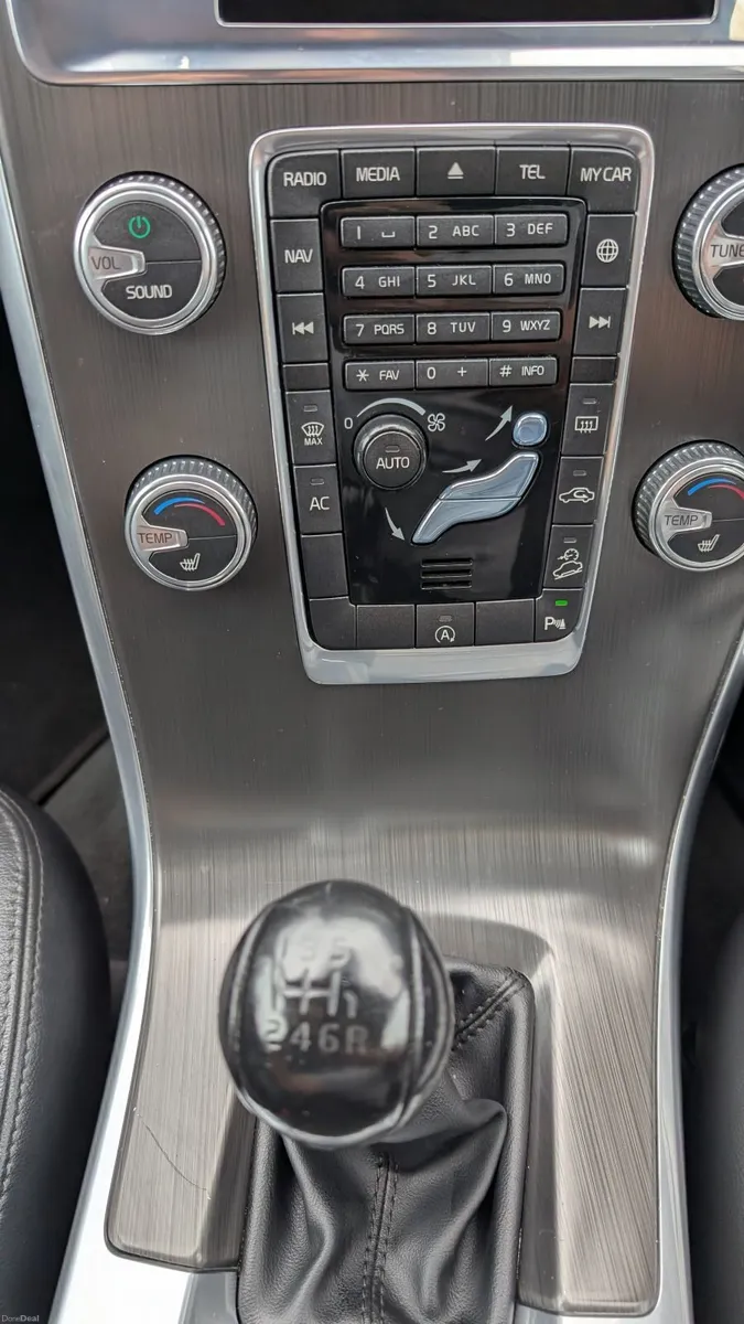 Volvo XC60 2016 - Image 4