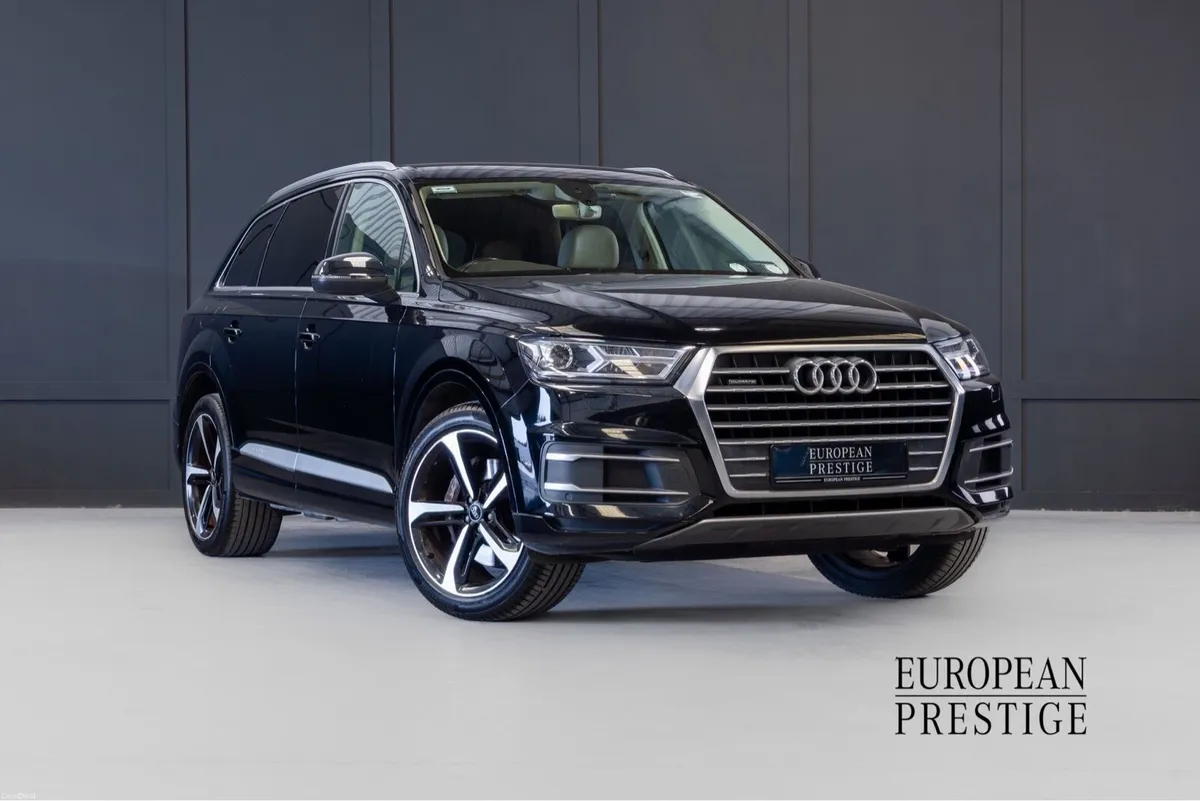 Audi Q7 - 5 Seats Crew-cab/Commercial - Image 1