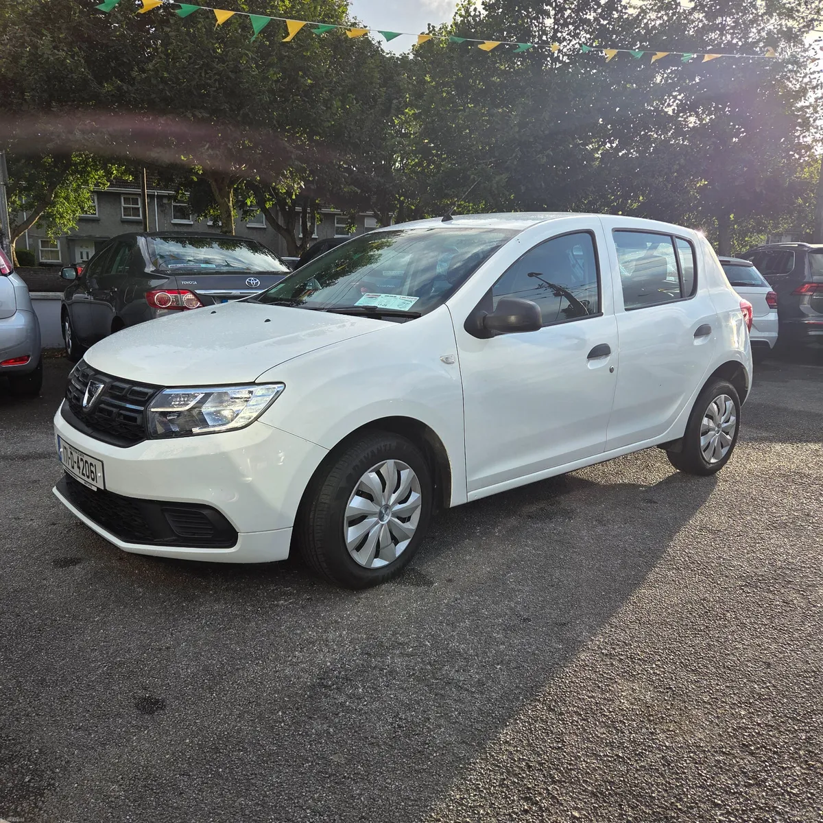 Dacia Sandero 2017 1.0 Petrol Manual - Image 3