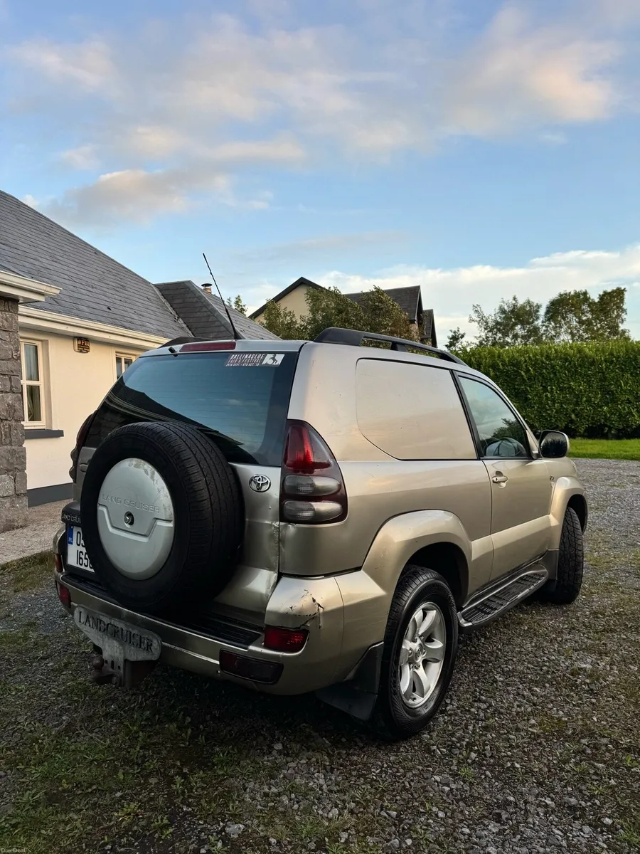 Image 4 of 10