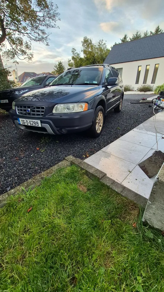 Image 3 of 10