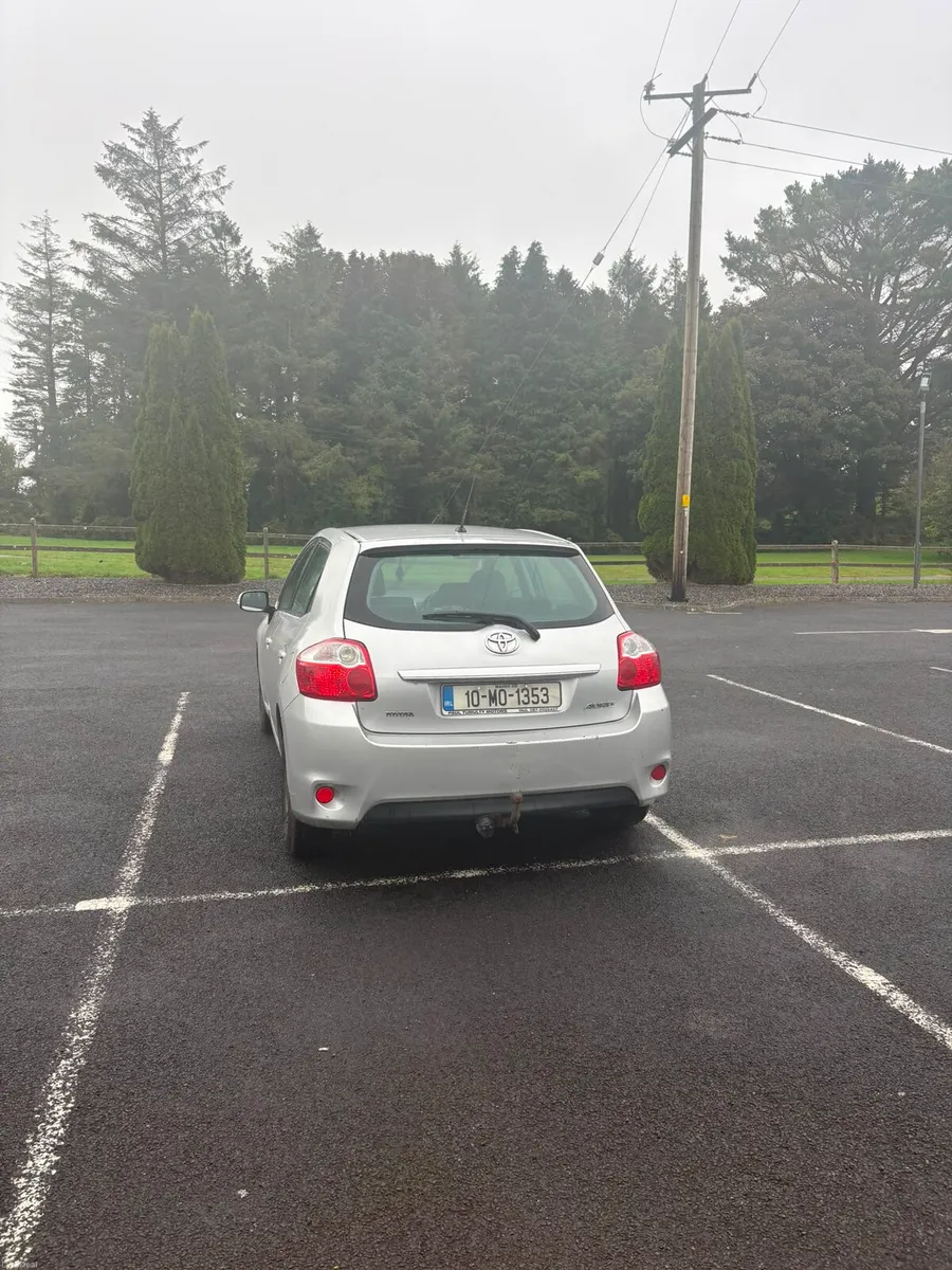 Image 2 of 2