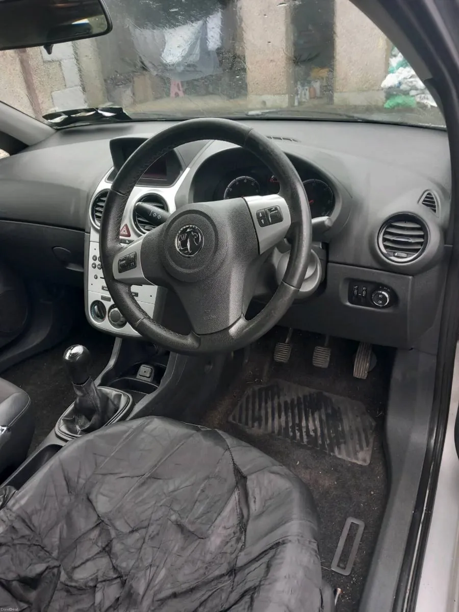Image 6 of 7