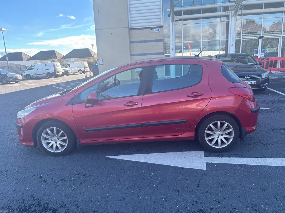 Image 4 of 6