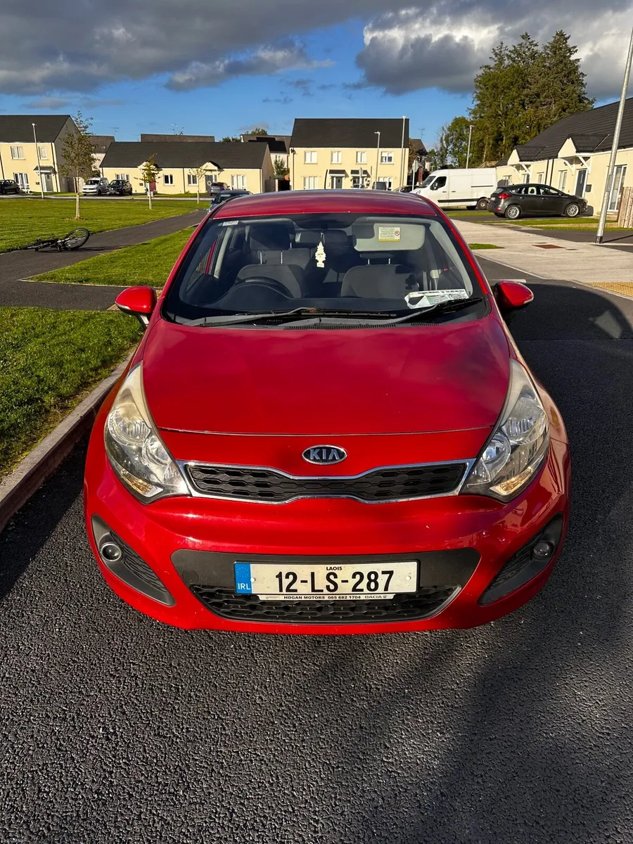 Image 1 of 8
