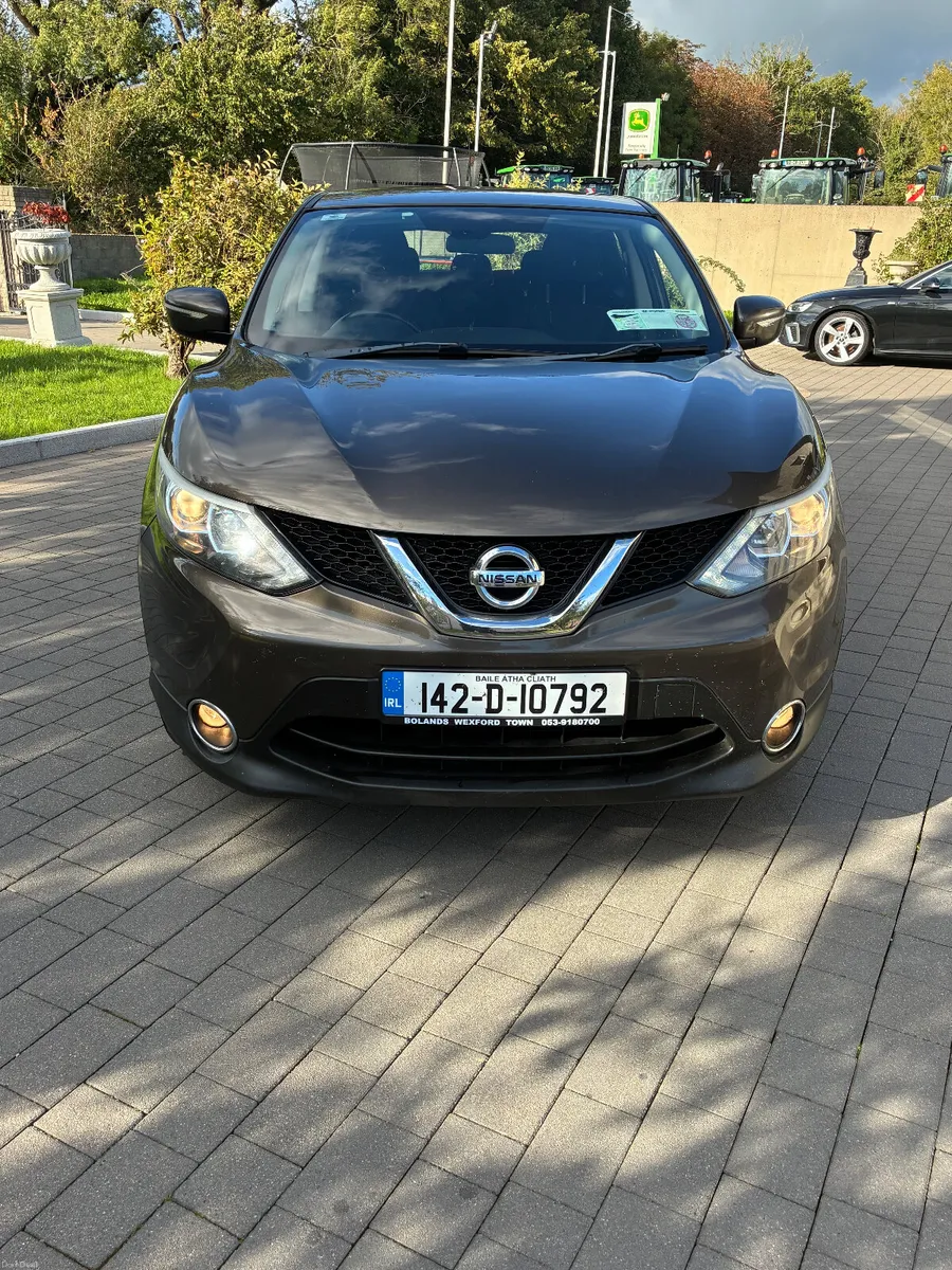 Image 3 of 8