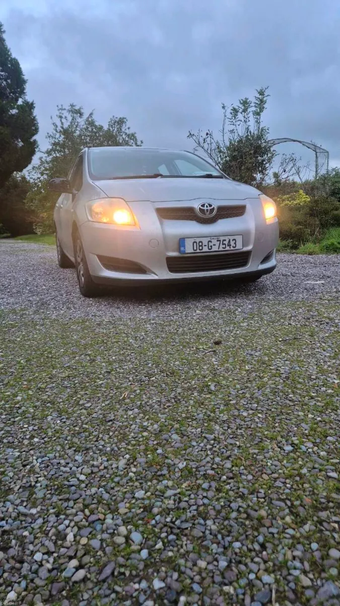 Image 2 of 10