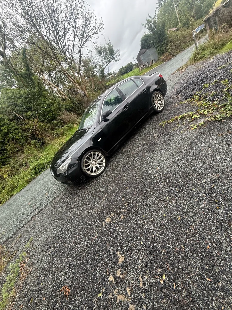 Image 2 of 6