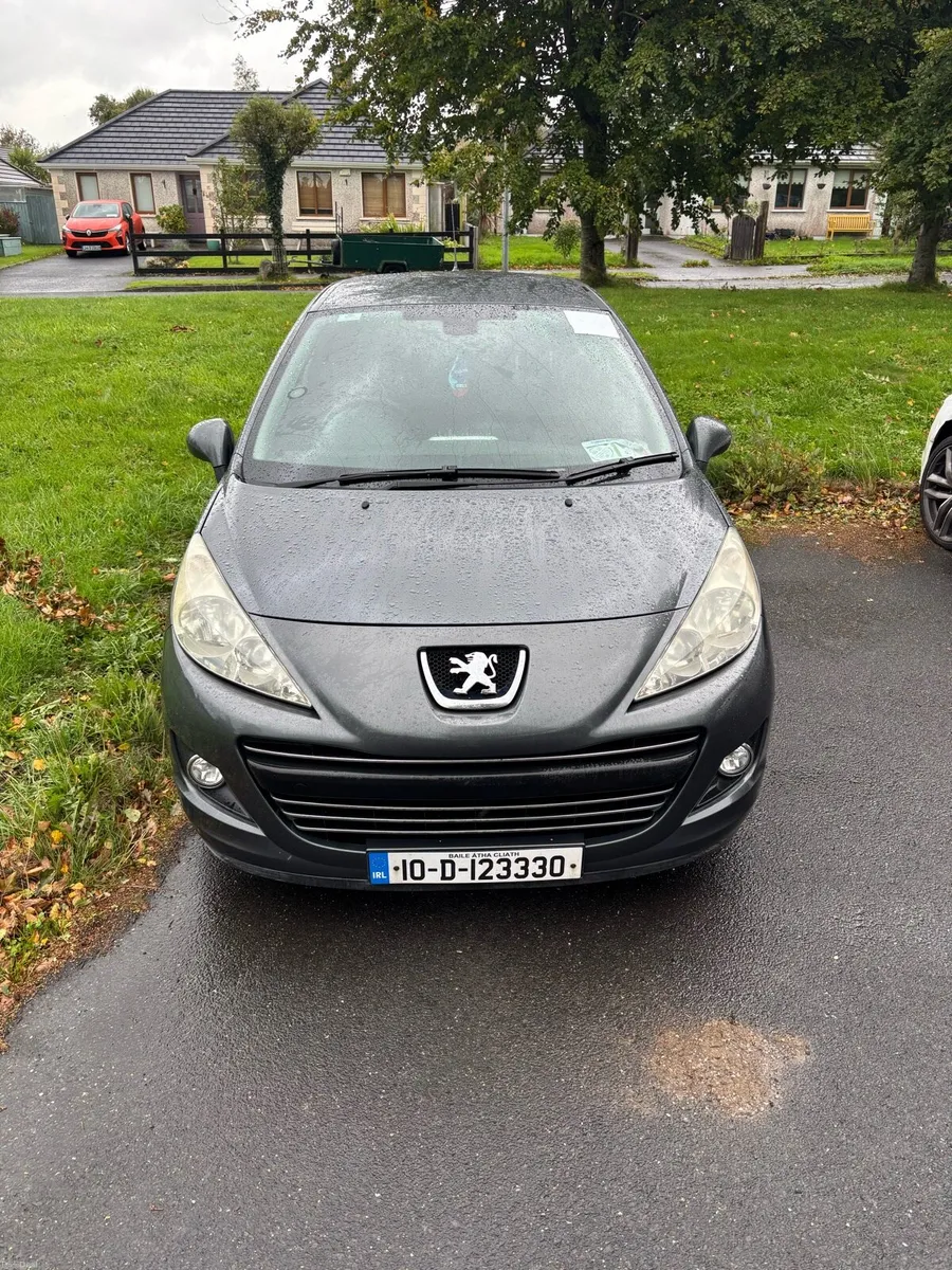 Image 1 of 6