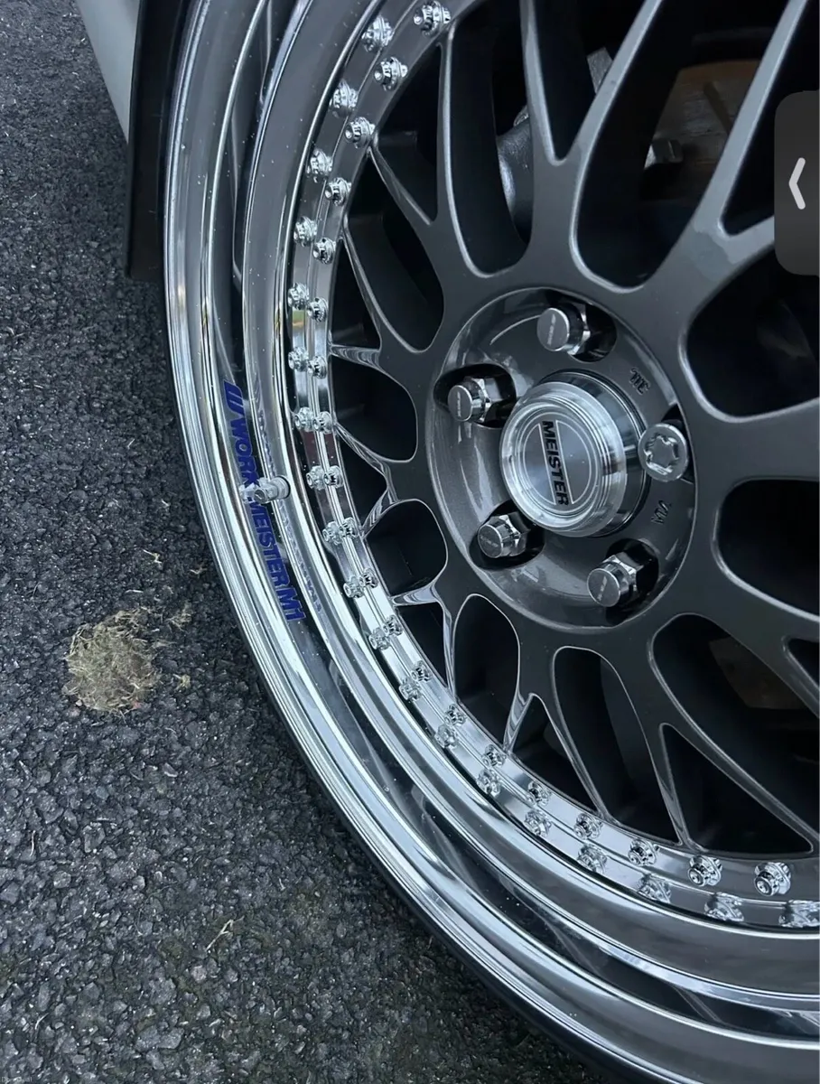 Image 1 of 6