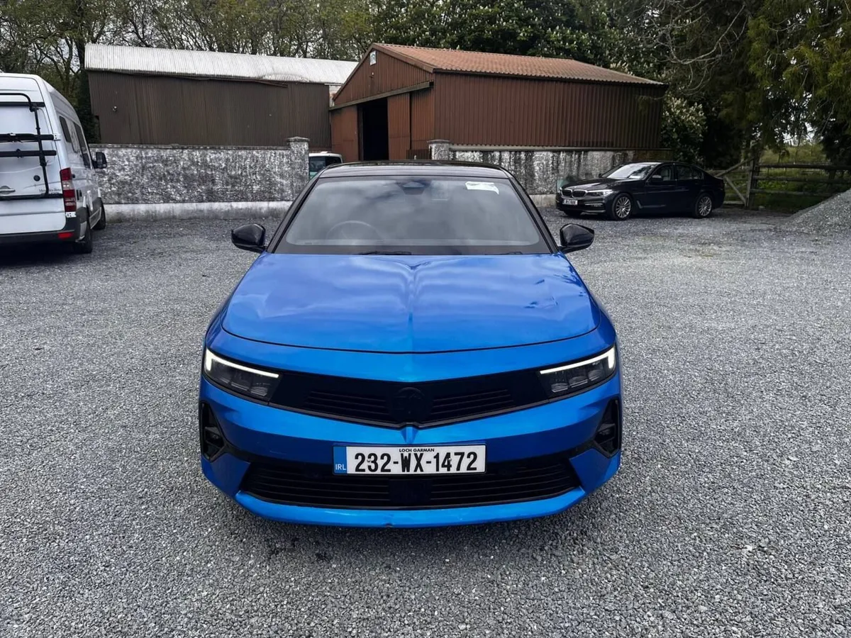 Image 2 of 12