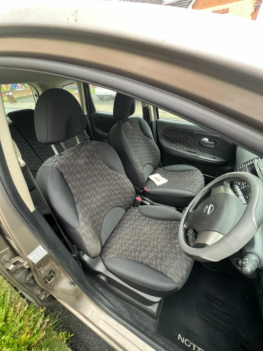 Image 4 of 10