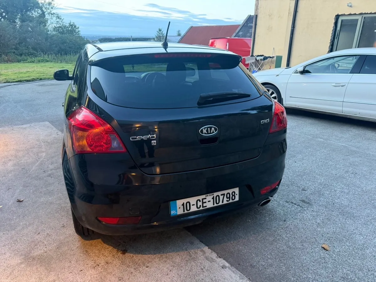 Image 2 of 10