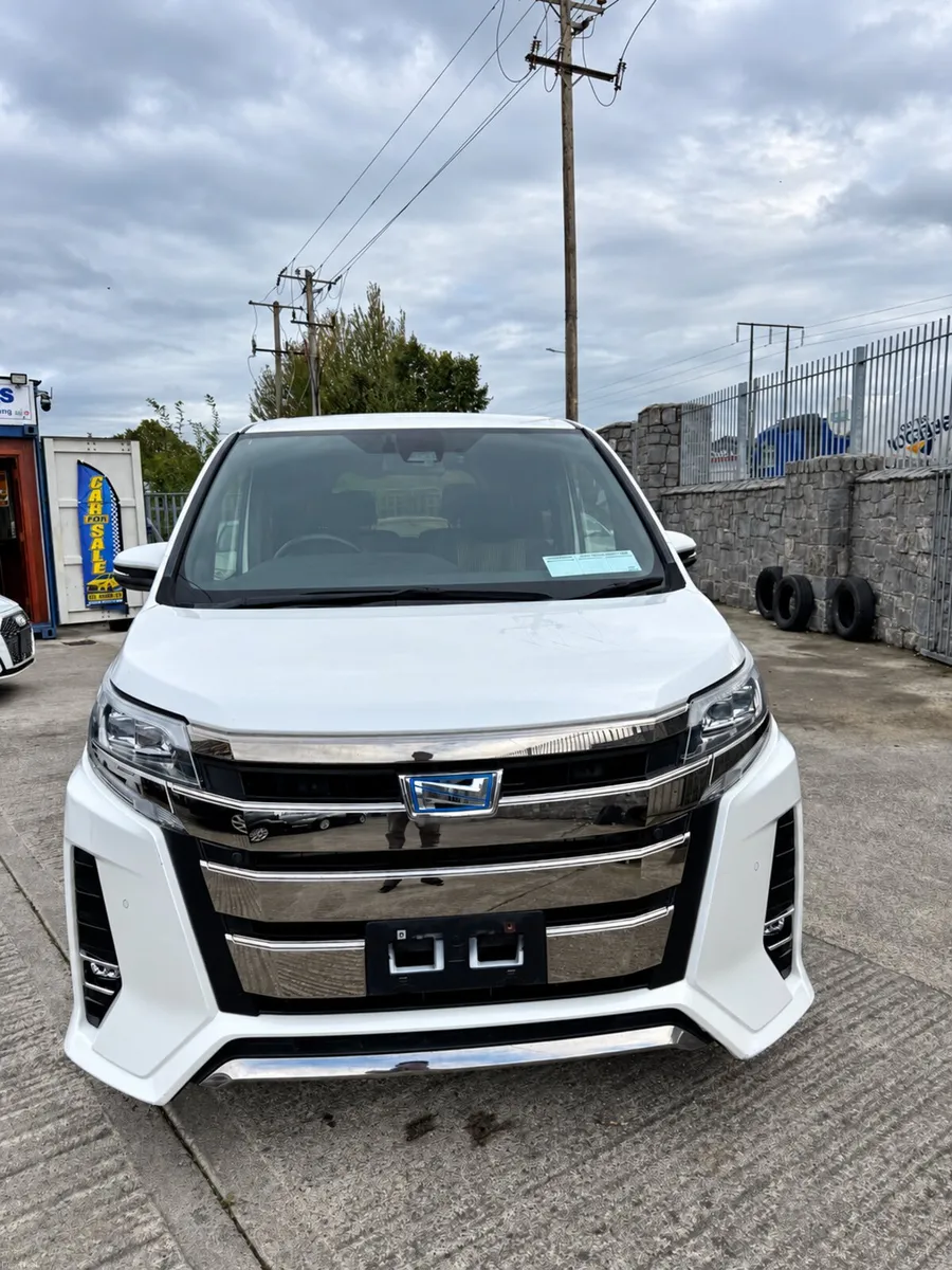 Image 2 of 30
